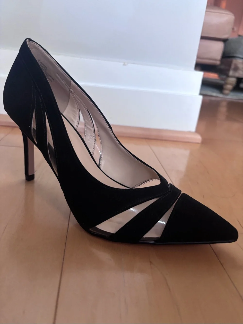 NEW Jessica Simpson Black Pointed Cutout Suede Pumps